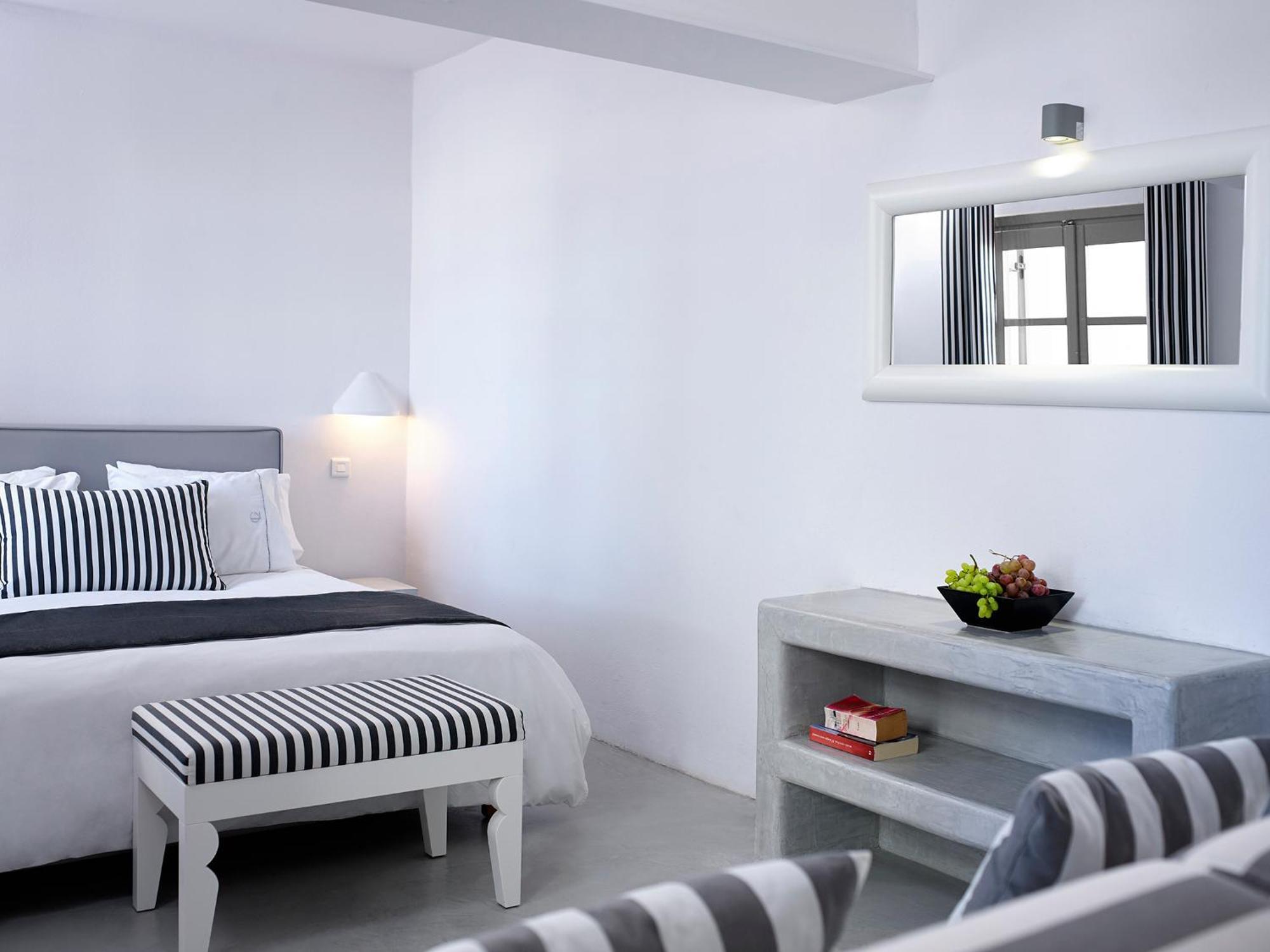 Kalisti Hotel & Suites Fira  Ngoại thất bức ảnh