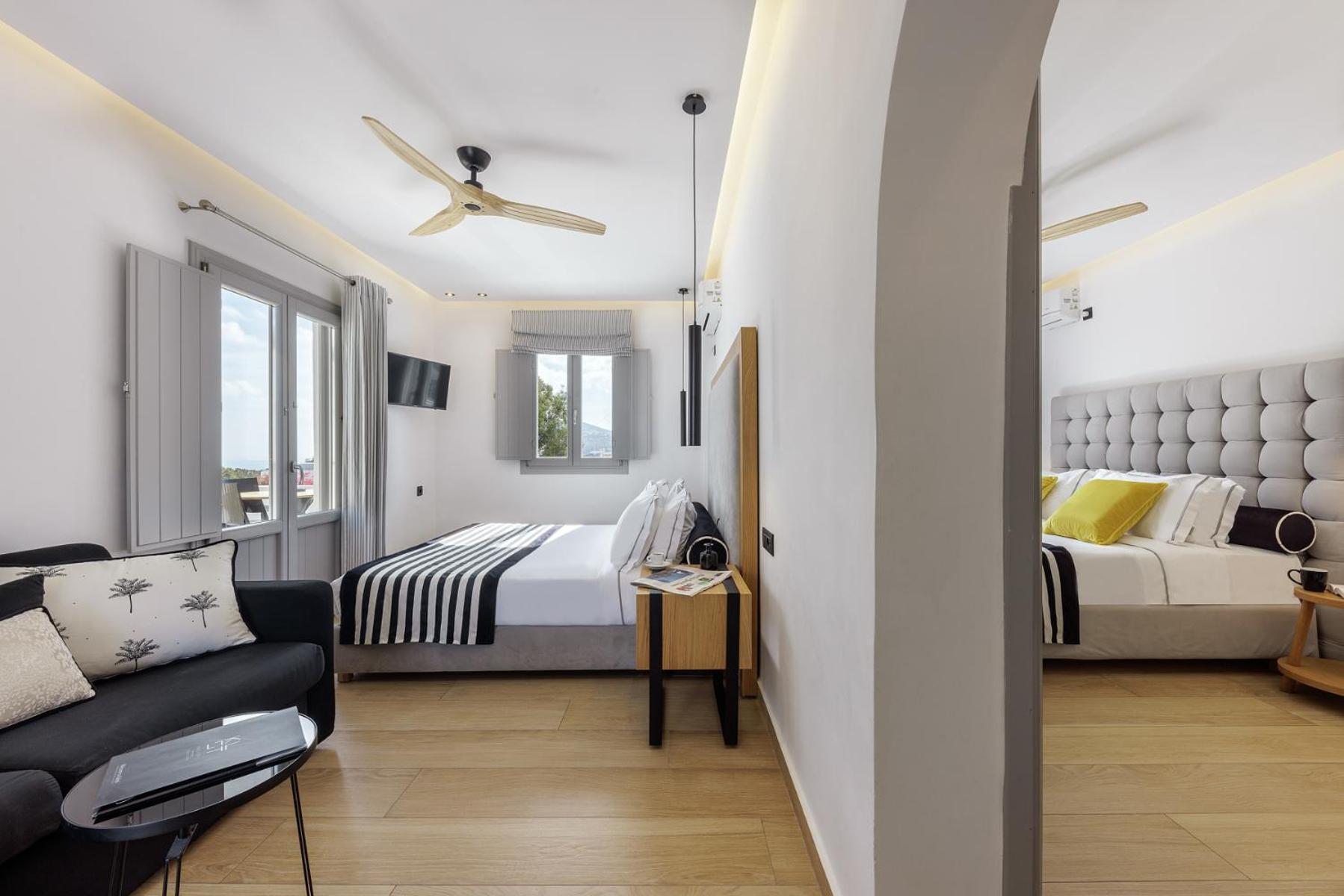 Kalisti Hotel & Suites Fira  Ngoại thất bức ảnh