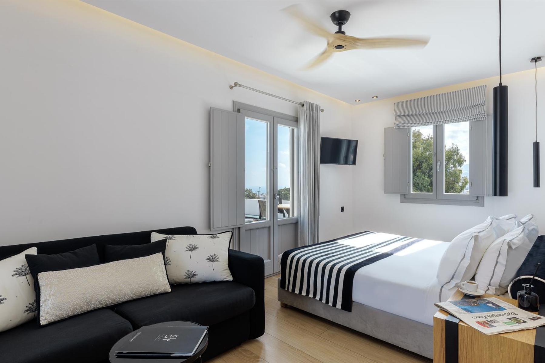 Kalisti Hotel & Suites Fira  Ngoại thất bức ảnh